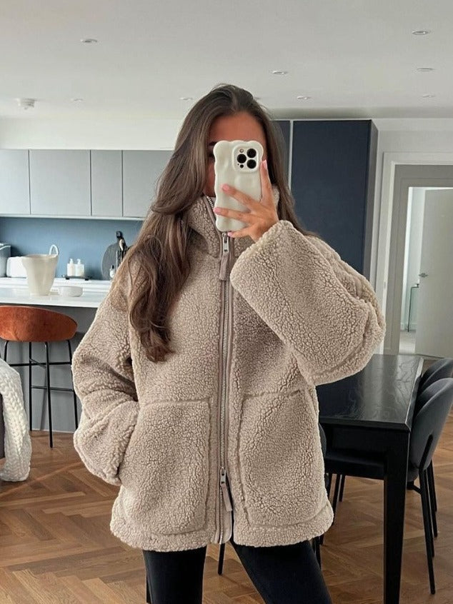 Kaja | Manteau douillet en peluche
