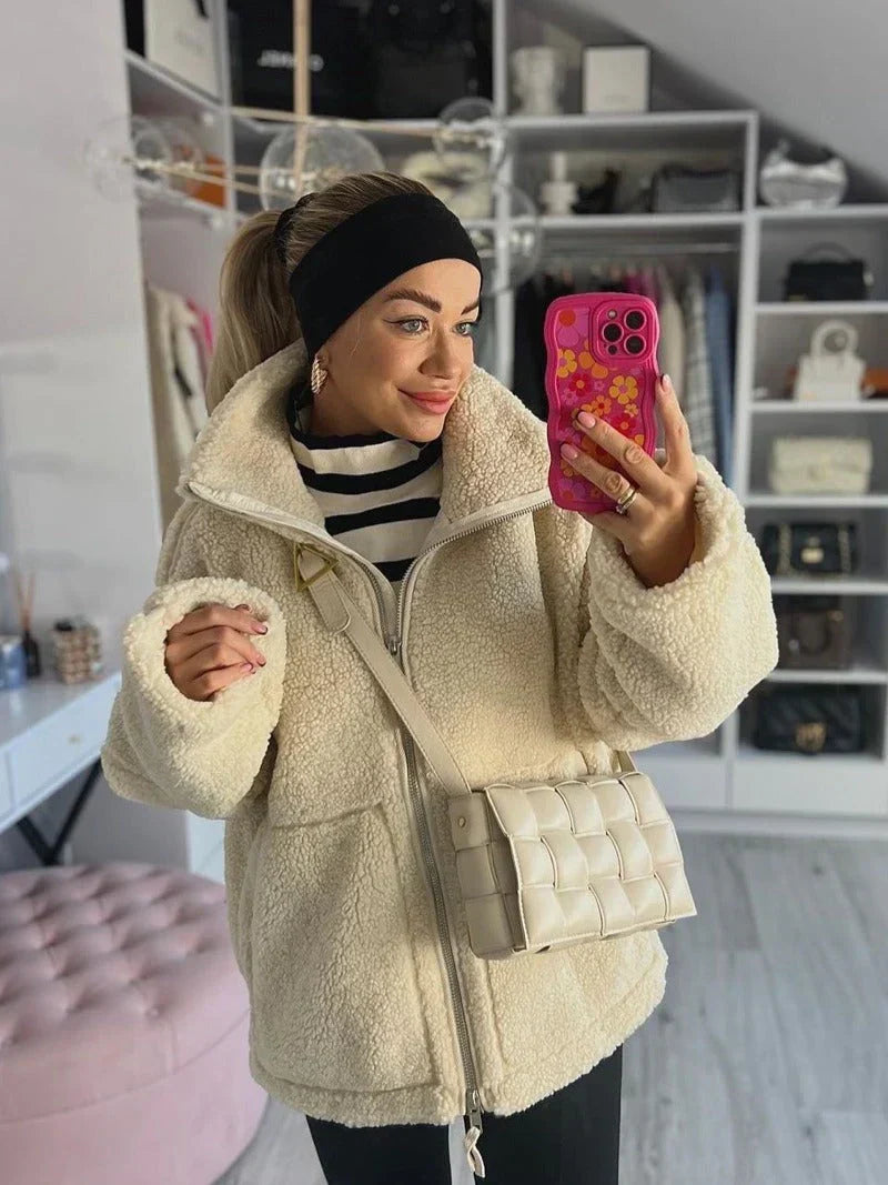Kaja | Manteau douillet en peluche